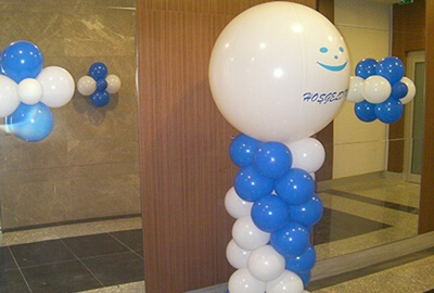 Şirket Yemeği Balon Süsleme Balon dekorasyon Balon kapı takı